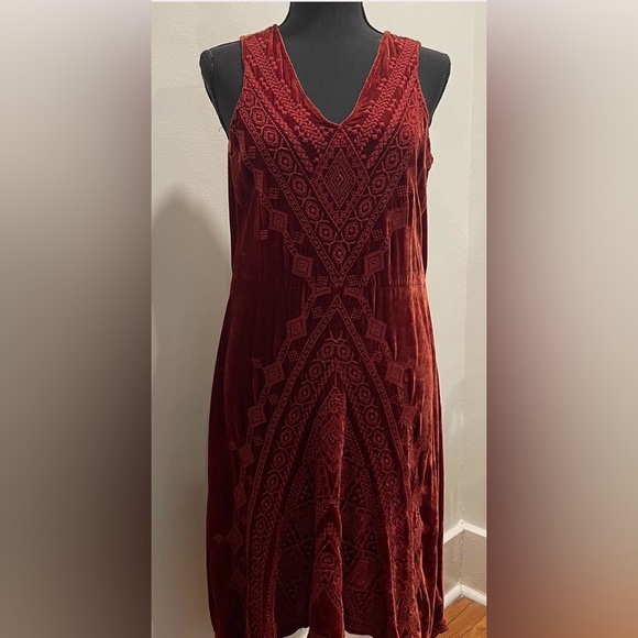 Johnny Was Dresses & Skirts - JWLA Burgundy Velvet Burnout Tunic Dress XL Silk Blend Boho Handkerchief Hem